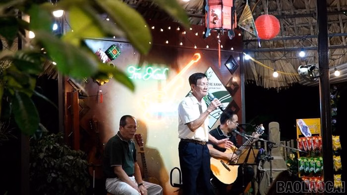Với tinh thần mở, Câu lạc bộ Nghệ thuật Tre Xanh luôn chào đón những tâm hồn yêu văn nghệ cùng tham gia gắn kết.
