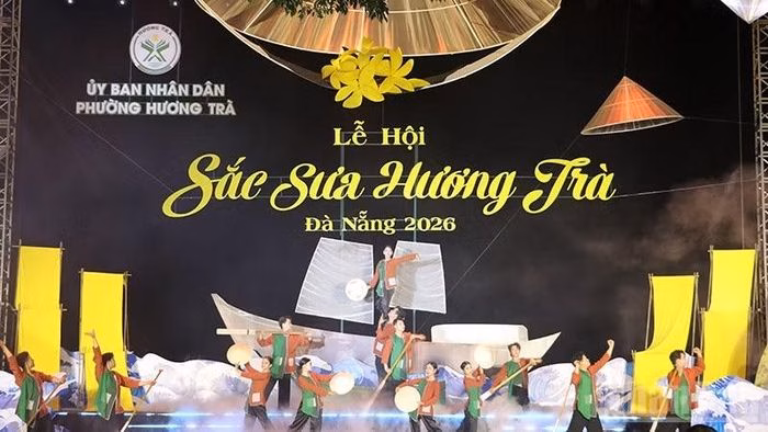 Điểm nhấn nghệ thuật tại đêm bế mạc với chủ đề "Hương Trà - Khúc giao hòa hương sắc".