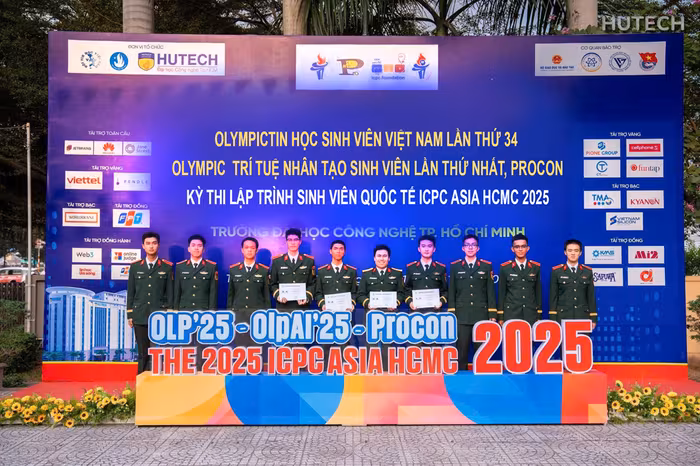 Trung úy Võ Minh Thiên Long: Bản lĩnh sĩ quan trẻ chinh phục đỉnh cao CNTT