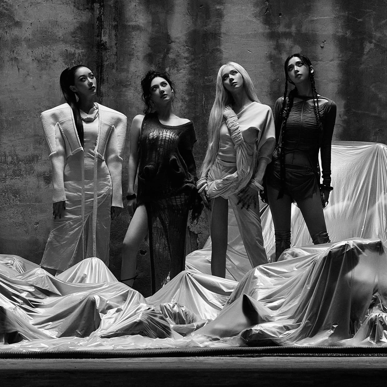 Sự kết hợp giữa aespa và G-DRAGON đang là tâm điểm chờ đợi của hàng triệu fan K-pop