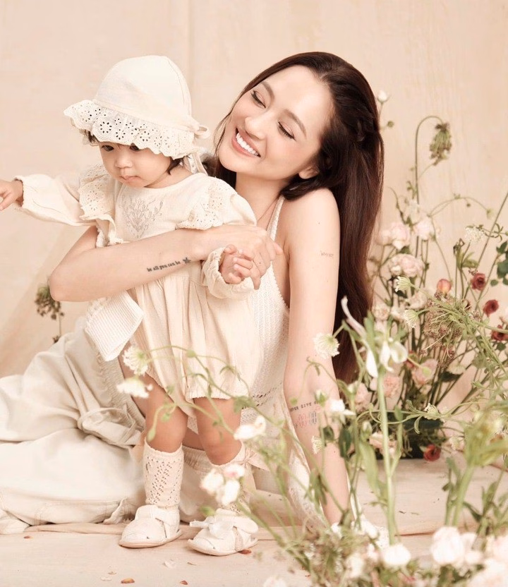 Bảo Anh hiện tập trung nuôi dạy con gái và phát triển sự nghiệp âm nhạc.