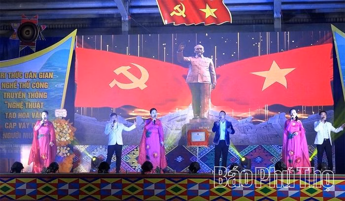 Những tiết mục nghệ thuật đặc sắc tái hiện vẻ đẹp của Hát Thường rang, Bộ mẹng tại buổi lễ.