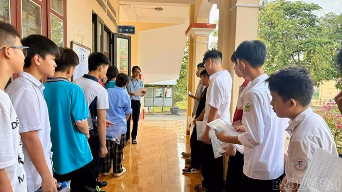 Công tác tổ chức kỳ thi được triển khai bài bản, tạo điều kiện thuận lợi cho thí sinh dự thi.
