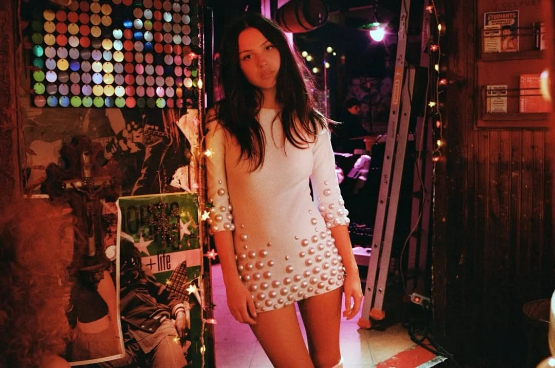 Hình ảnh Olivia Rodrigo trong concept âm nhạc mới