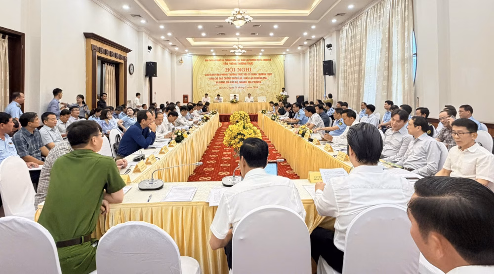 Việc tăng nặng chế tài xử phạt là yếu tố then chốt để răn đe các đối tượng trục lợi từ hàng giả, hàng lậu.