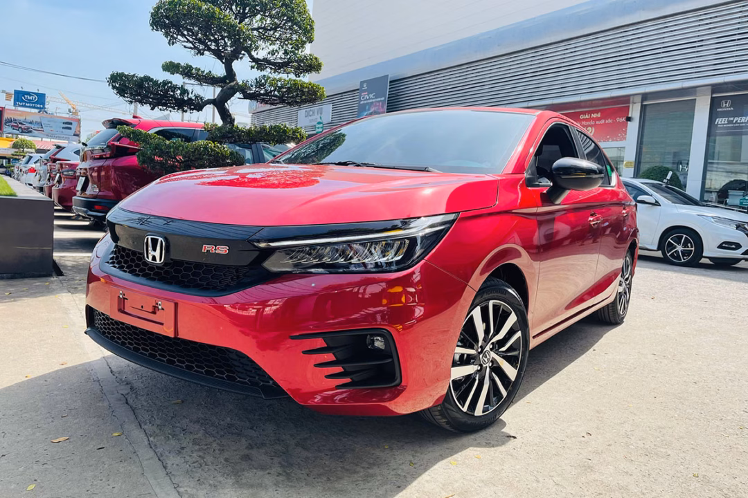 Honda City tiếp tục chinh phục người dùng bằng công nghệ an toàn và cảm giác lái