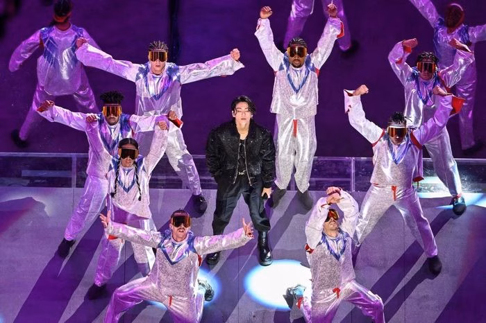 Jungkook biểu diễn tại World Cup 2022