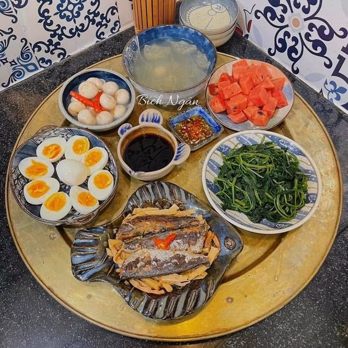 Mâm cơm 7: Sự chăm chút tỉ mỉ trong từng món ăn