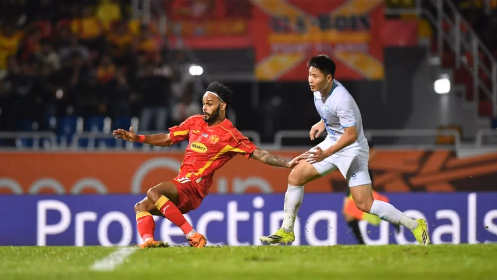 Nam Định nhập cuộc đầy chủ động trước đối thủ Selangor tại Malaysia