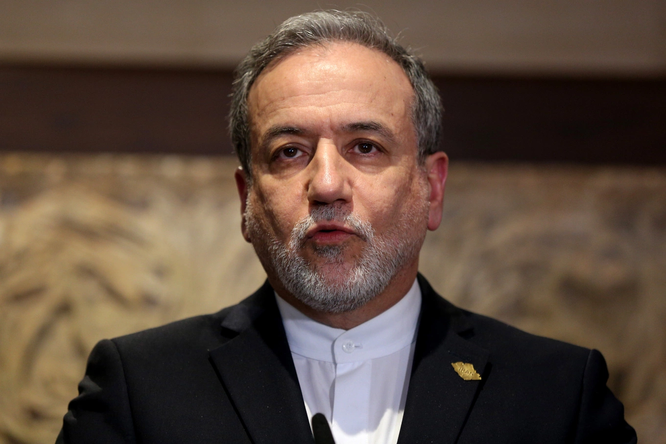 Ngoại trưởng Iran Abbas Araghchi thăm Lebanon ngày 9/1. Ảnh: Reuters