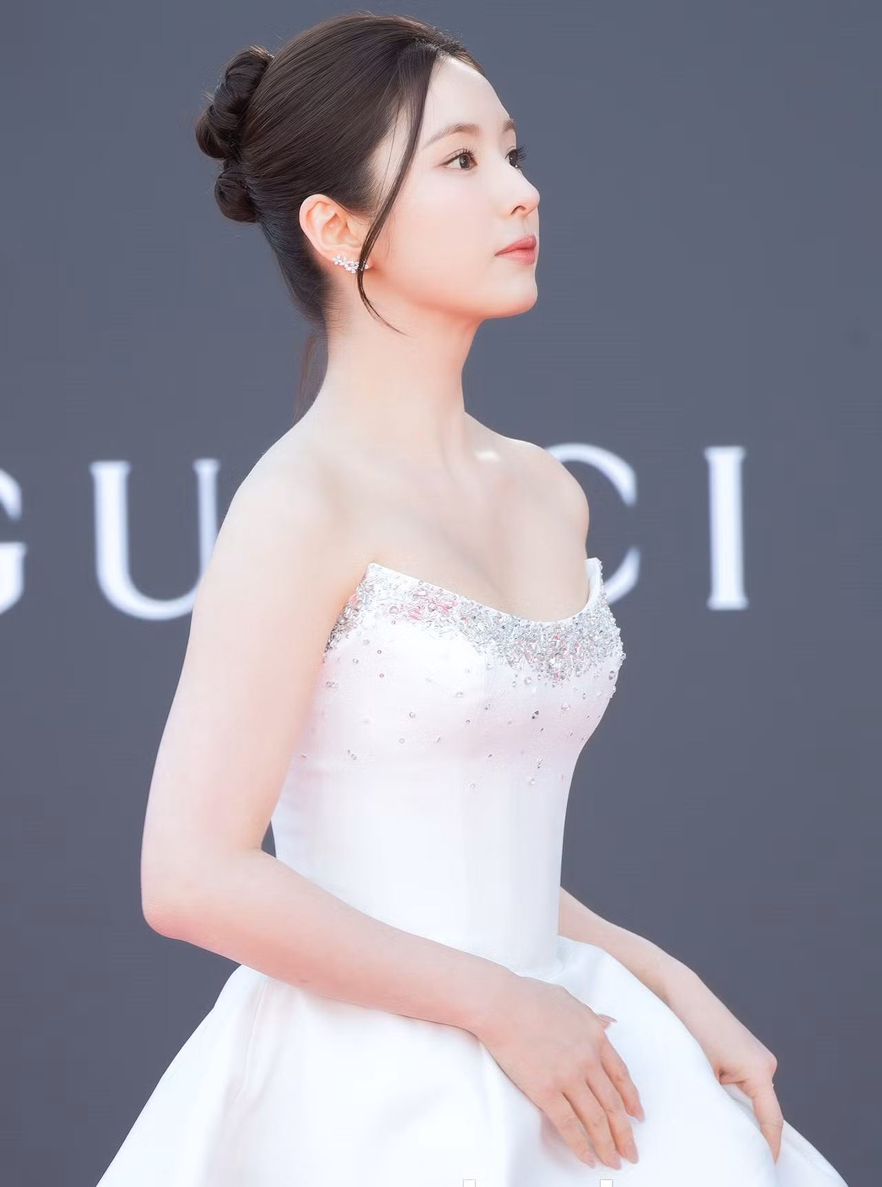 Shin Se Kyung nhận giải Nữ phụ xuất sắc Baeksang 2026
