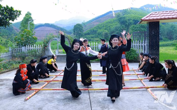 Các hoạt động văn hóa phi vật thể là "chất xúc tác" quan trọng thu hút khách du lịch.