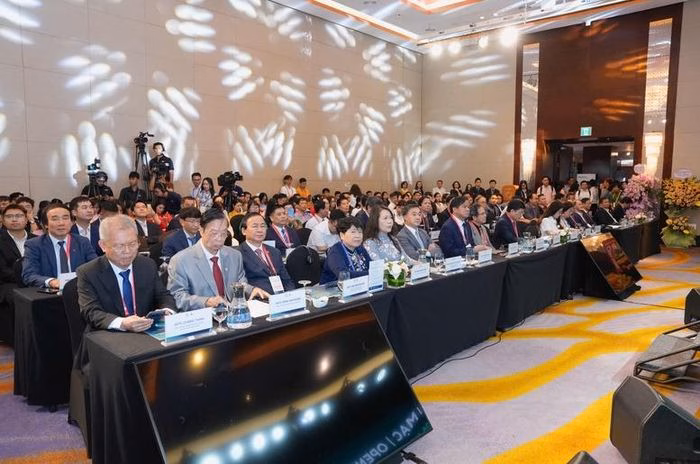 Các chuyên gia, đại biểu dự hội nghị - Ảnh: VGP