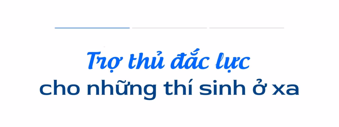 Học sinh tra cứu thông tin trên Zalo