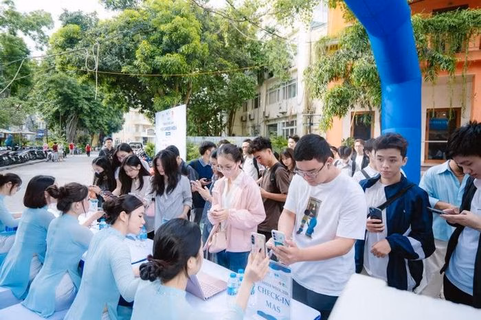 Hội chợ việc làm Career Fair tại HSB