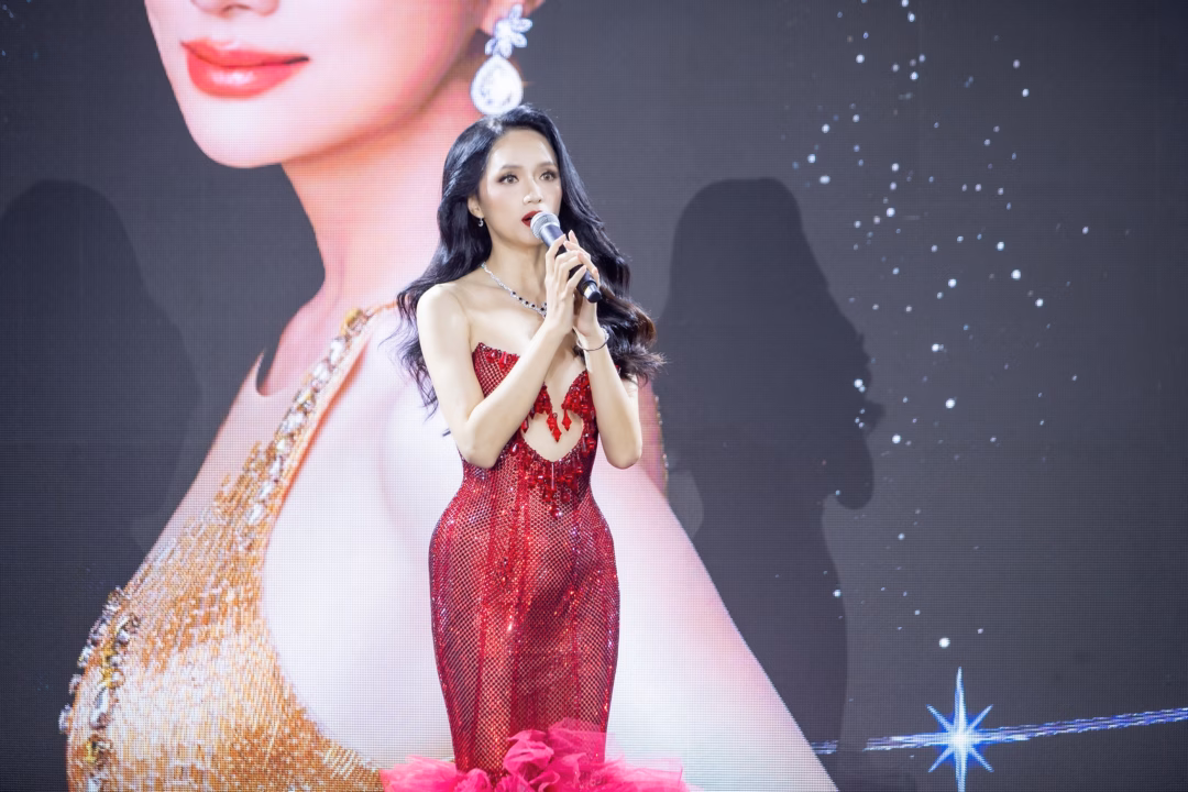 Hương Giang mang đến thông điệp về quyền năng của phụ nữ hiện đại.