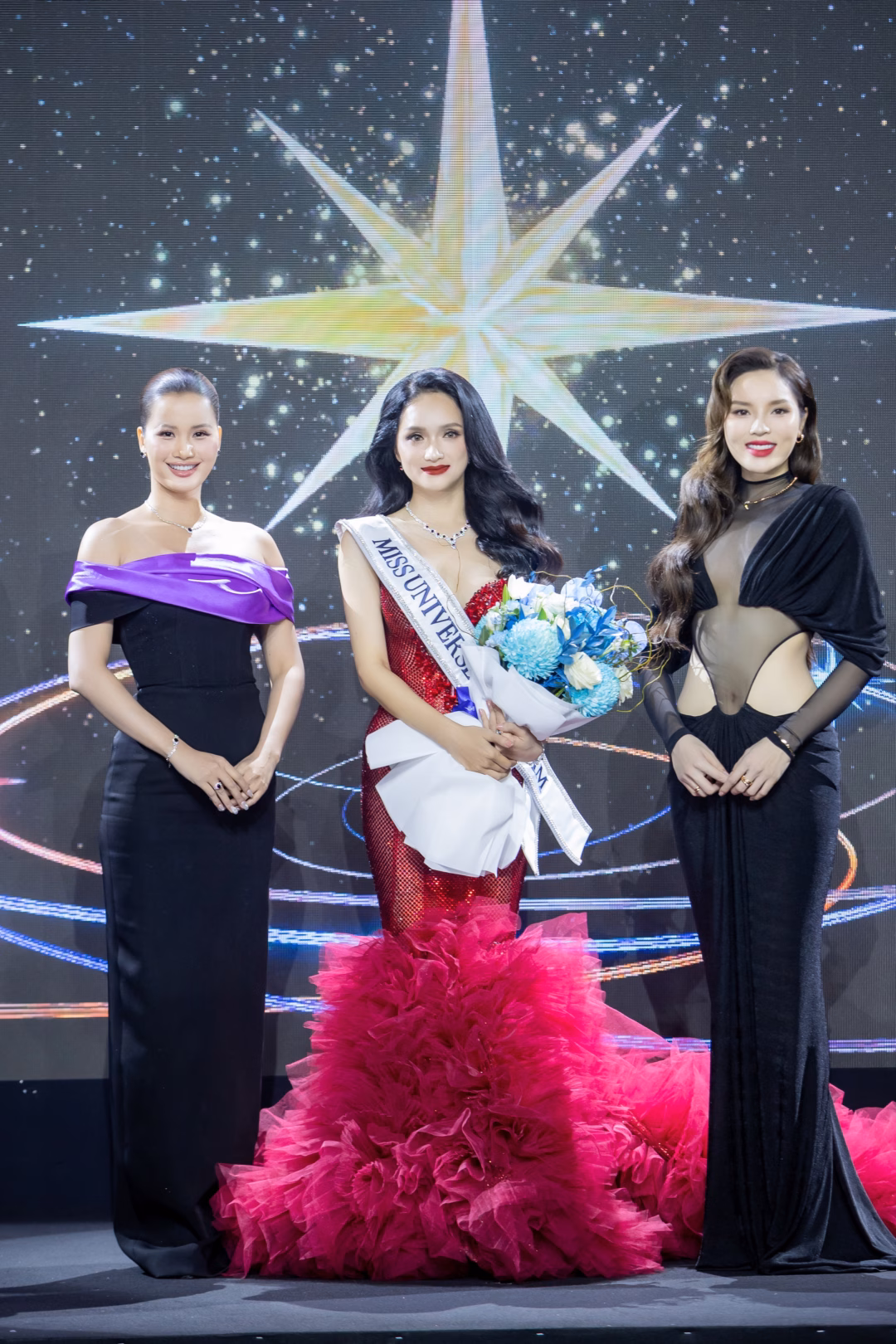 Hương Giang lên đường tham dự Miss Universe 2025 tại Thái Lan.