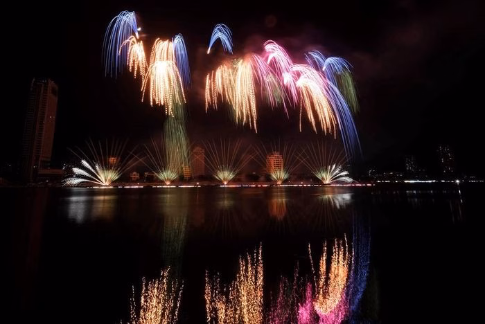 Màn trình diễn pháo hoa của đội Macau