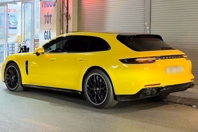 Porsche Panamera 4 Sport Turismo nổi bật với thiết kế wagon hiếm gặp tại thị trường Việt Nam. Ảnh: Car Spotting Vietnam